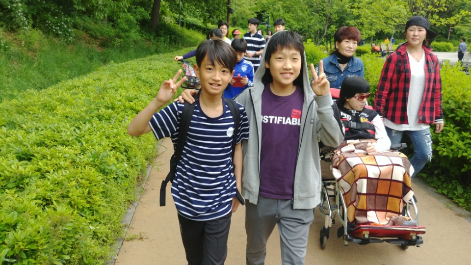 90c33caf7acc8a4906195fa563ae7773.jpg